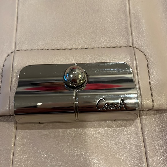 Coach shoulder bag - Picture 2 of 8